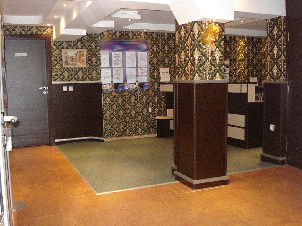 Elvira Hotel Равда Экстерьер фото