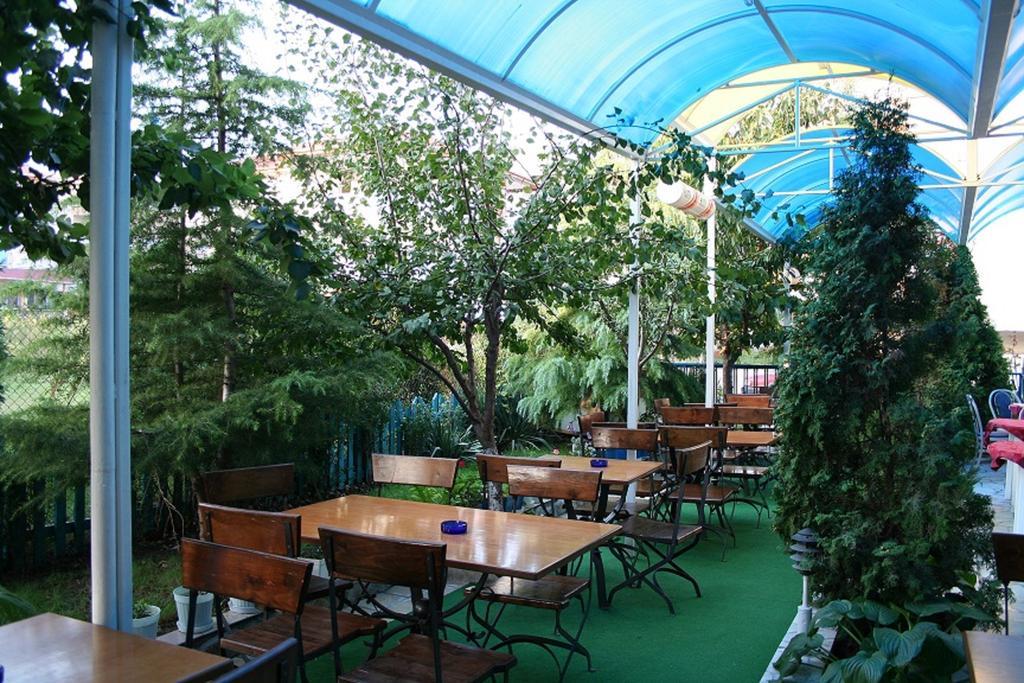 Elvira Hotel Равда Экстерьер фото
